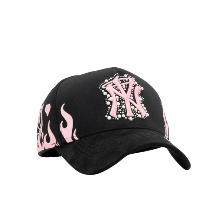 31 Hats “NY Pearls”